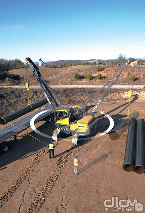 雙子巨擎 沃爾沃PL3005D型吊管機(jī)在建筑工程中的應(yīng)用與優(yōu)勢(shì)